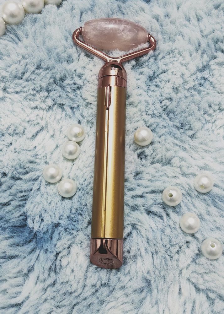 Brand new facial roller