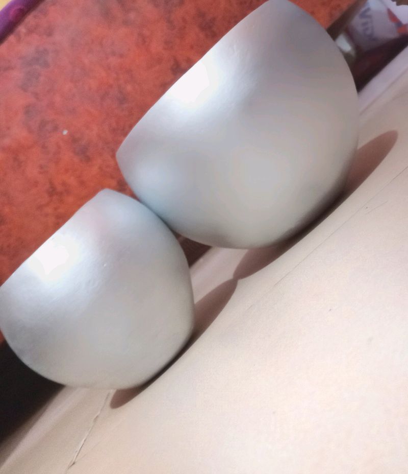Two Beautiful Round Shape Vase