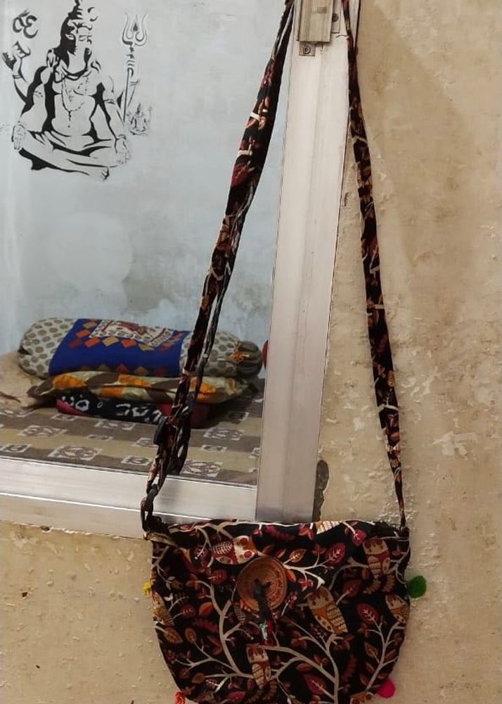 Sling bag