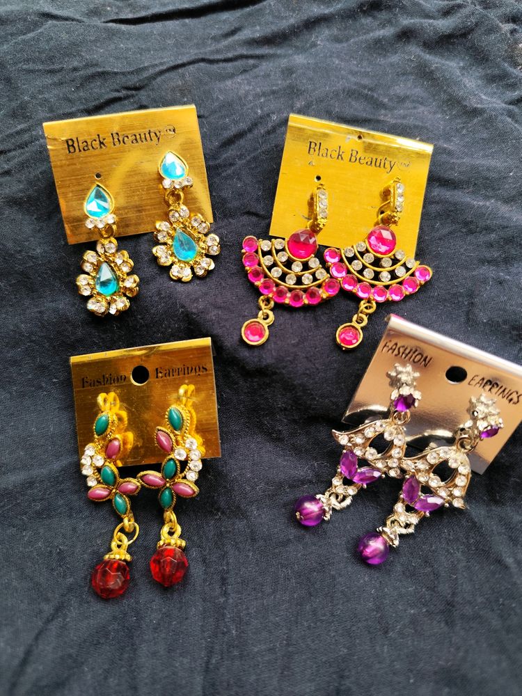 Combo Of 4 Fancy Earing.