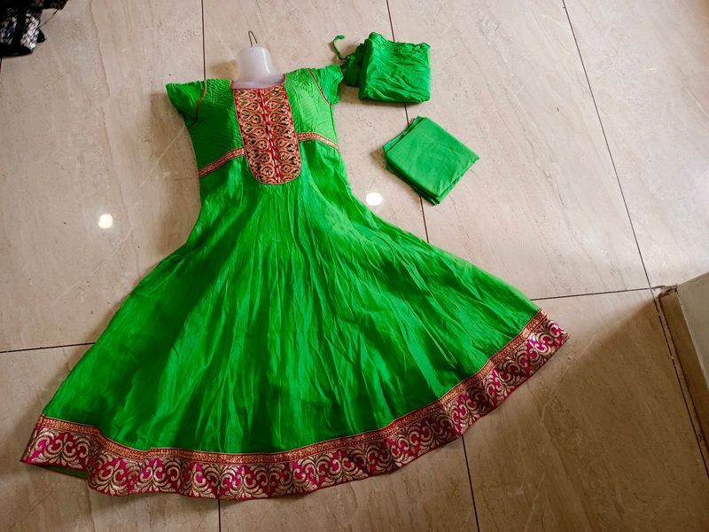 Anarkali Set 💚