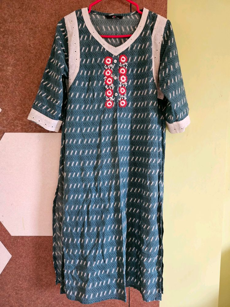 Green Kurti