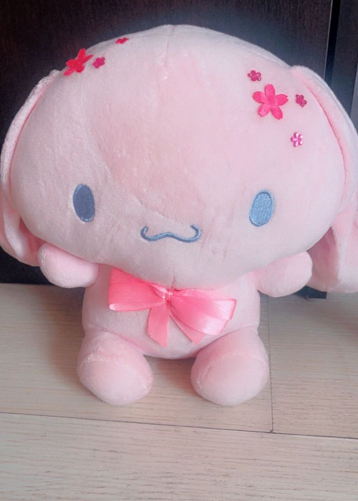 Pink sakura Cinnamoroll