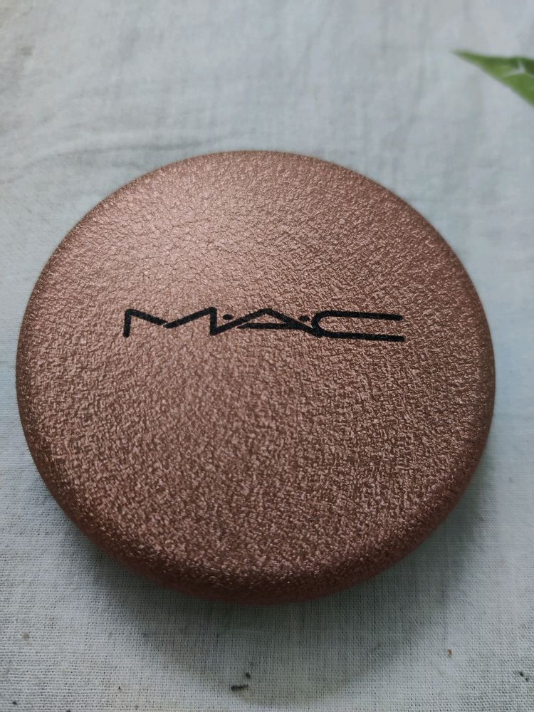 MAC SKINFINISH SUNSTRUCK MATTE BRONZER