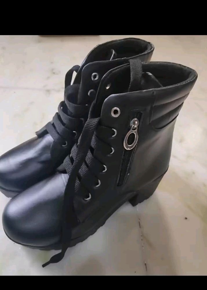 💥30₹ Off Black Boots