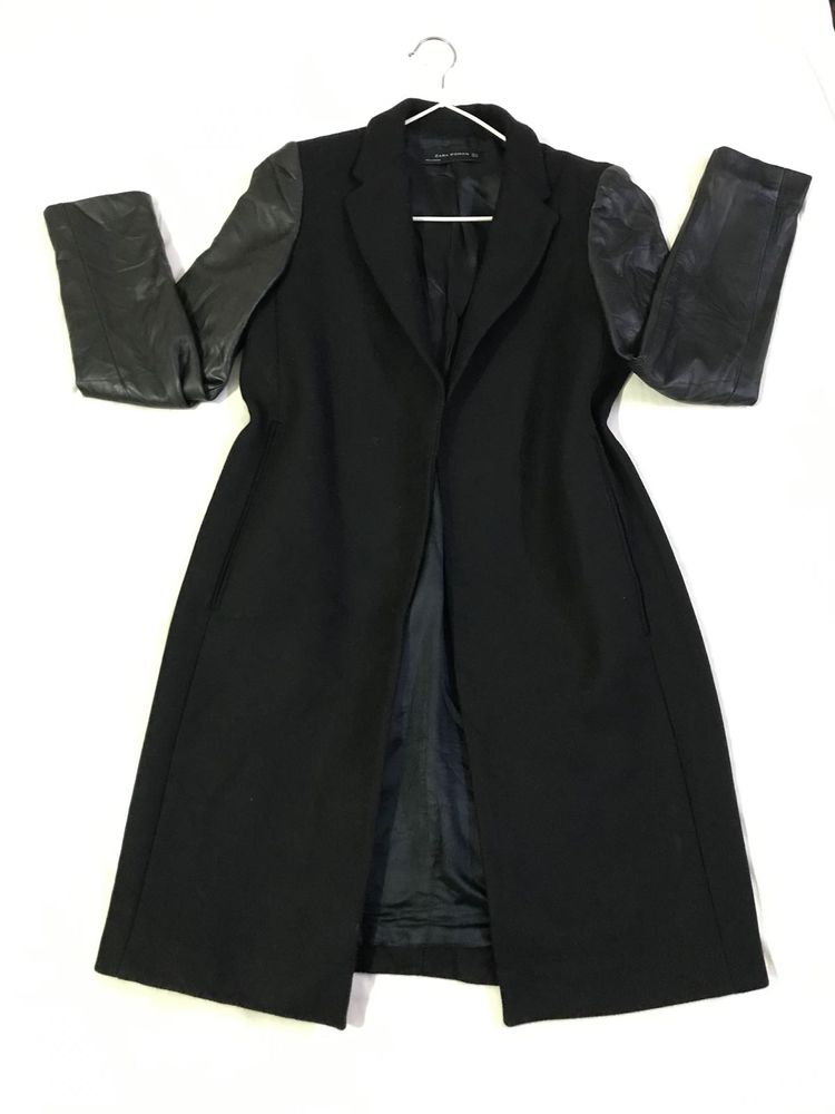 Zara Woman Black Overcoat Fits B 34-38