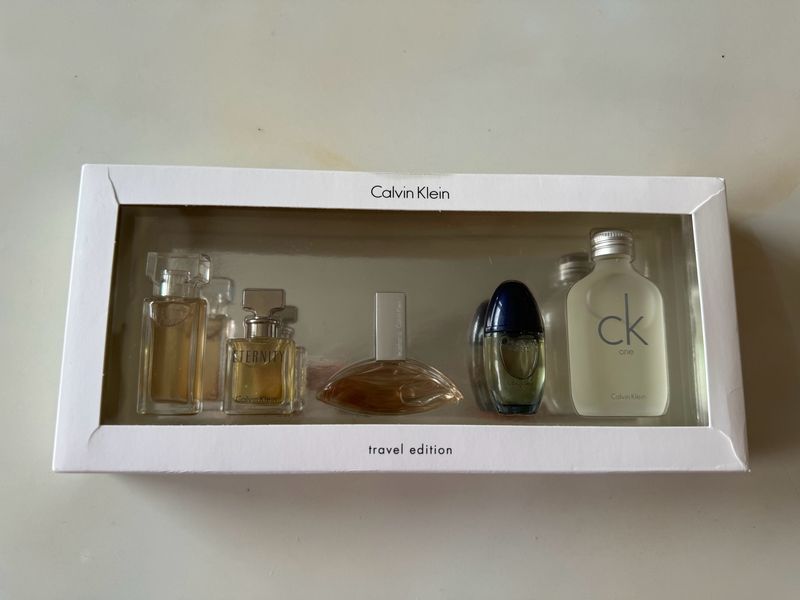 Calvin Klein Miniatures Perfume Set