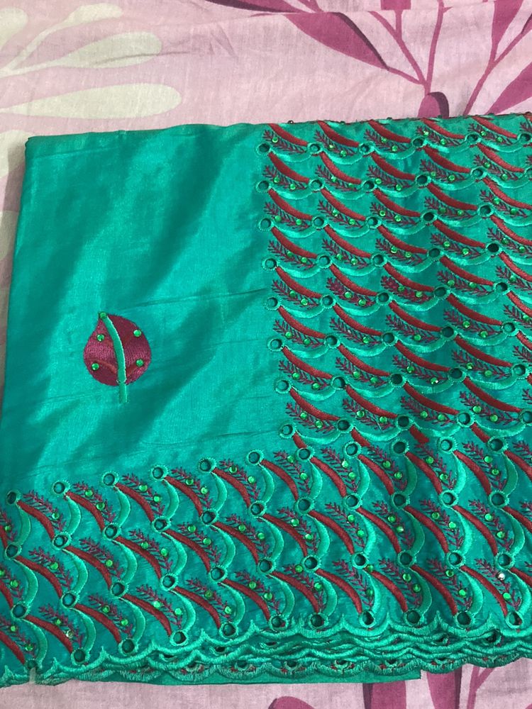 New Green Scallop Work Saree For Grabs