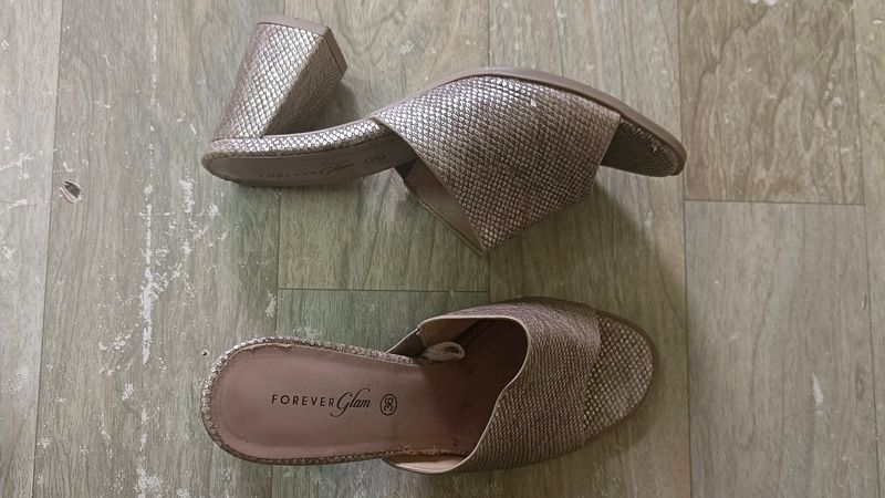 Combo Of 2 Preloved Heels