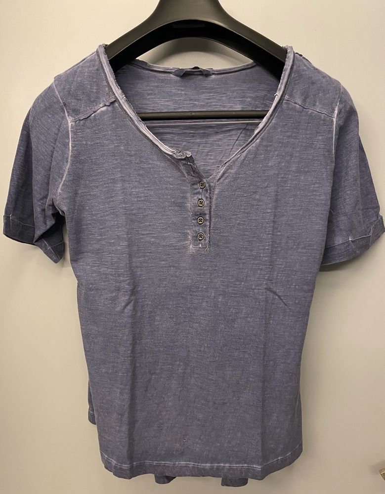 Used Bluish-Grey Tshirt