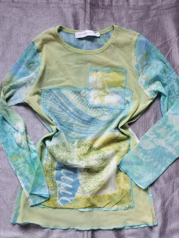 Y2k Top Thrifted And Well Washed  Stretchable