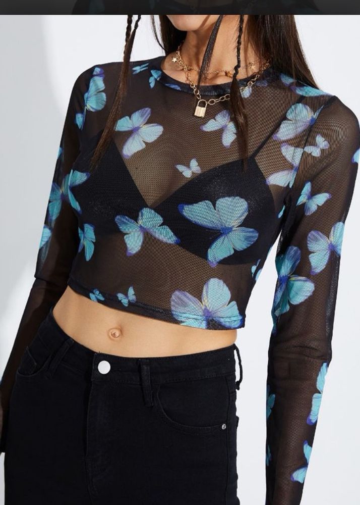 Butterfly Top With Long Sleeve🖤🌚