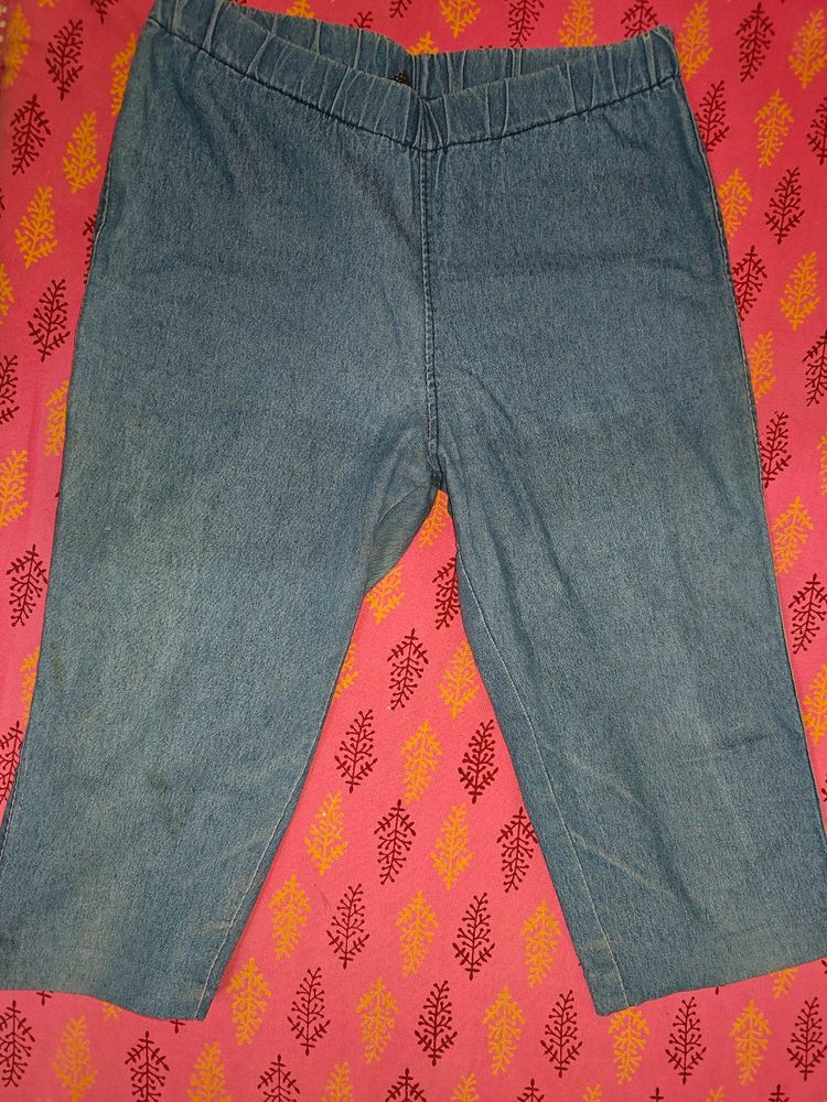 I'm Selling A Knee Length Denim Shorts