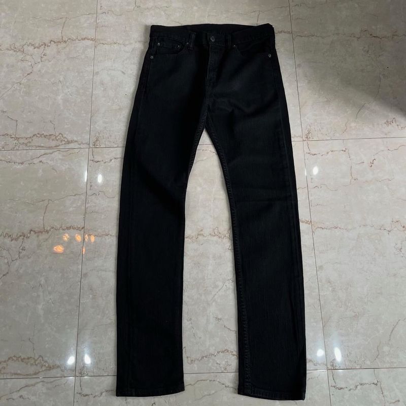 Jet Black Levi’s Slim Denim