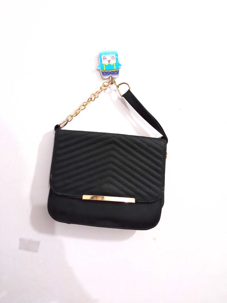 Stylish Black Sling Bag