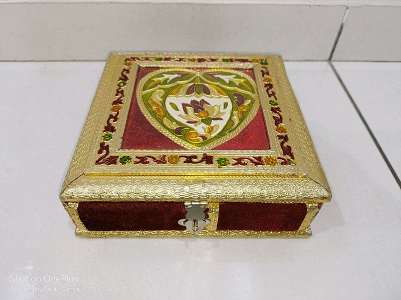 Traditional Gold Plated Dry Fruits Box