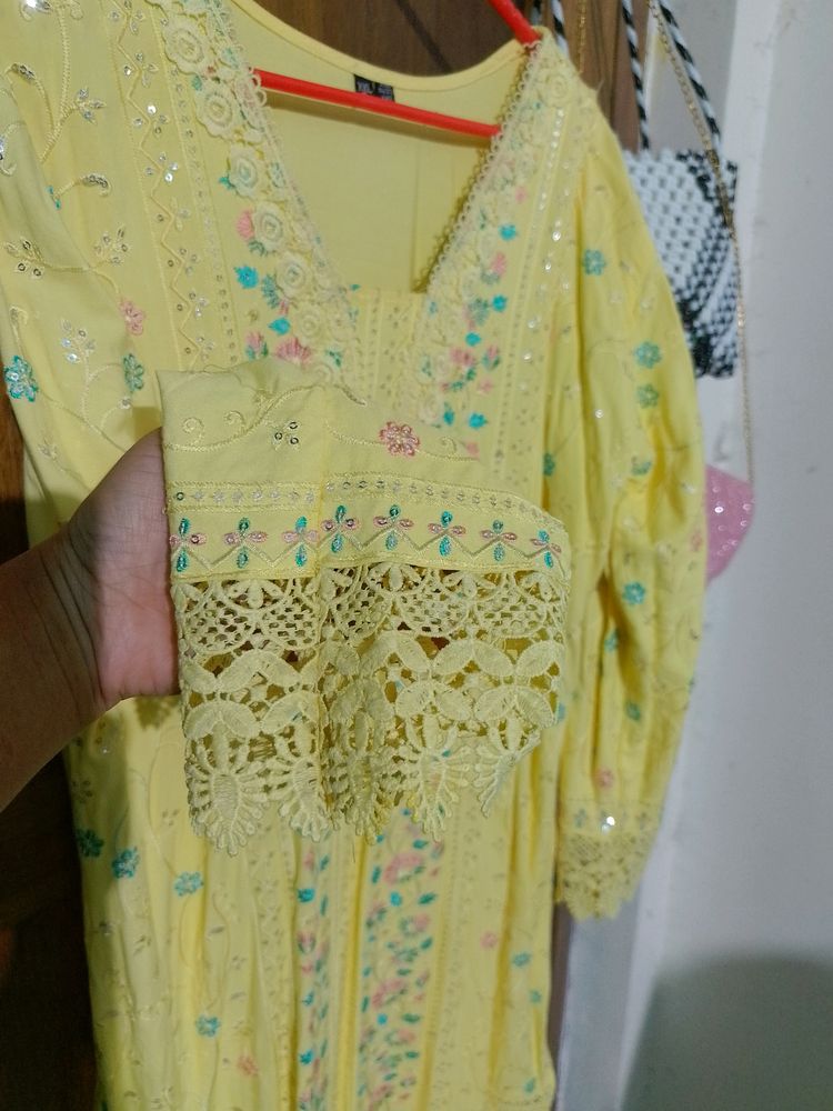 Beautiful Yellow Kurti. It Has Dupatta Too