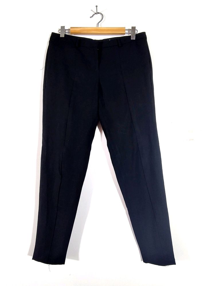 Vanheusen Black Pant (Women's)