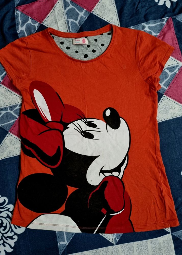 Stylish Disney T-shirt For Women/Girls