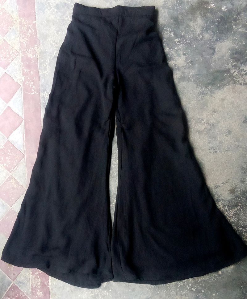 Flared Black Pant