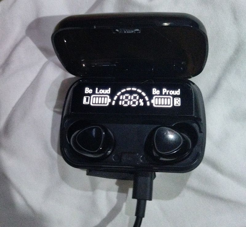 M10 Earbud New