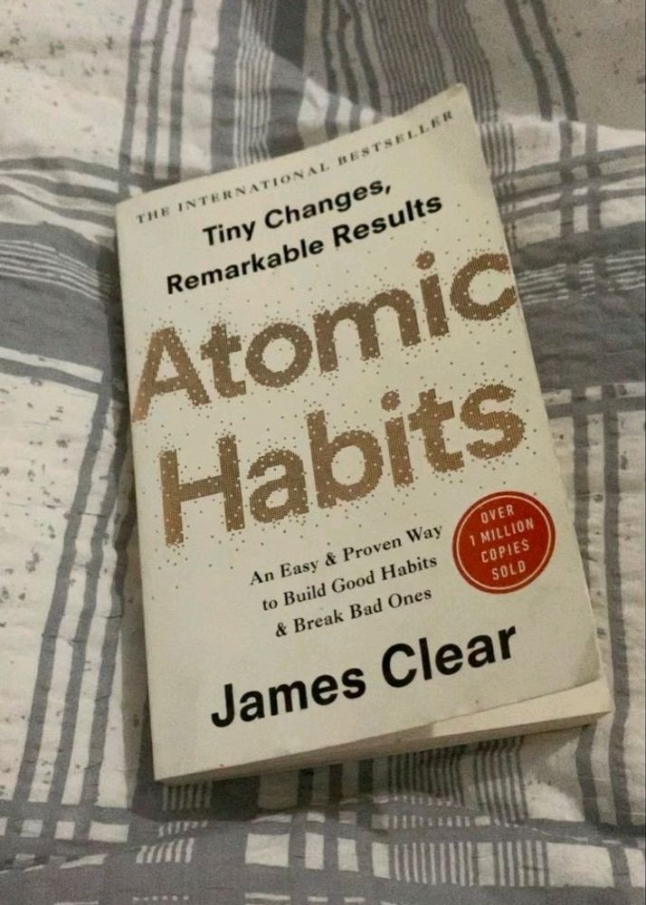 ATOMIC HABITS BY JAMES CLEAR