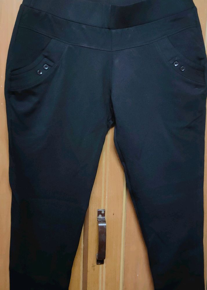 Black Pant For Women. Length 32 & Half.