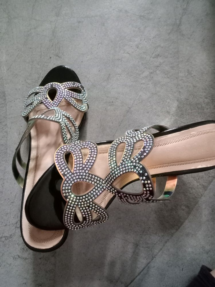 Beaded Heel