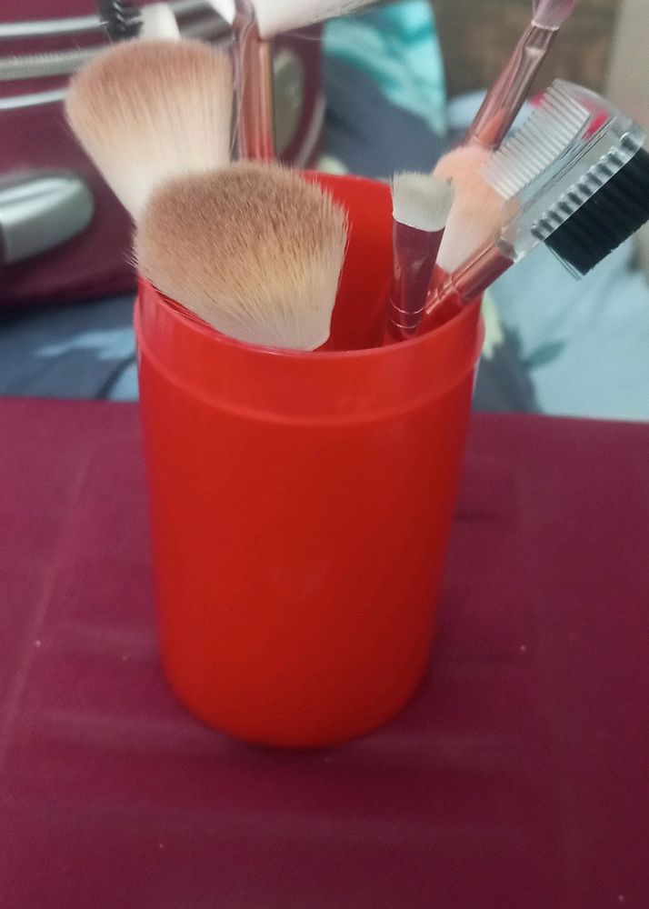 Brush Set