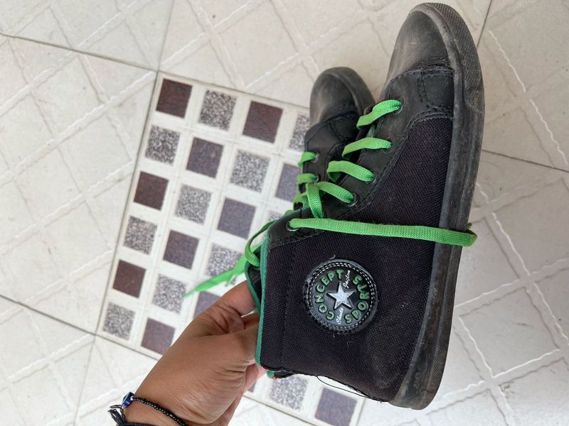 Black & Green Canvas Shoes