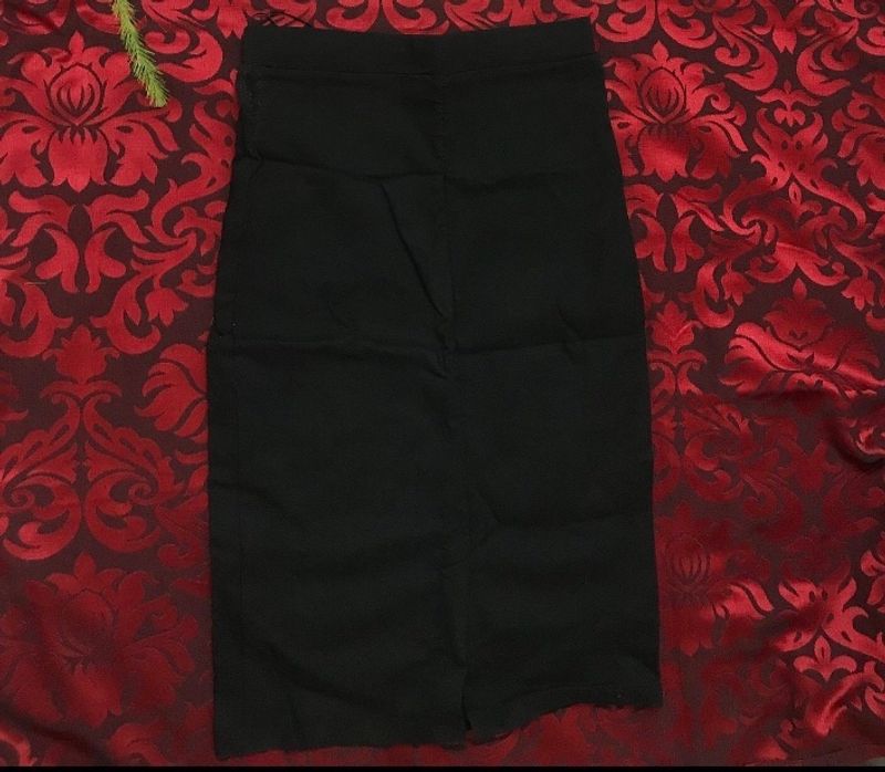 Black Pencil Fit  Skirt Stretchable