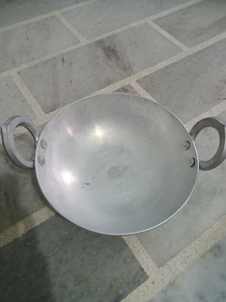 Medium Size Kadai