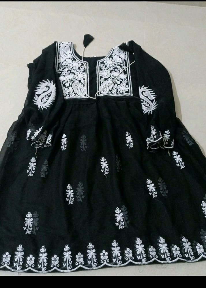 Black Embroidered ChikanKari Kurta