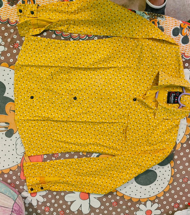 Good Condition Yellow Full Shirt