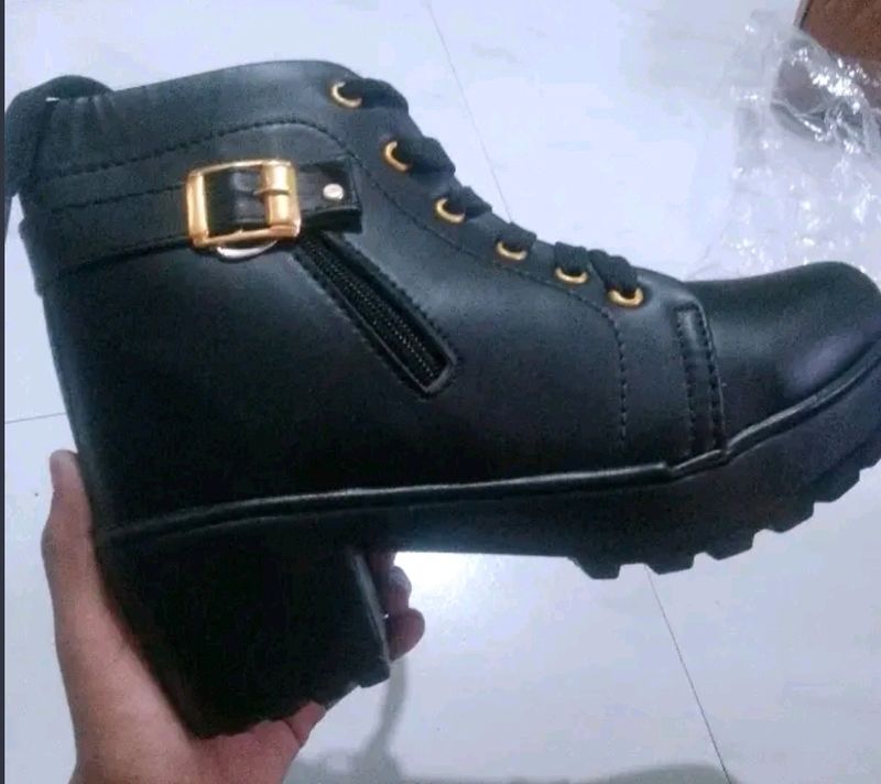 Boots New