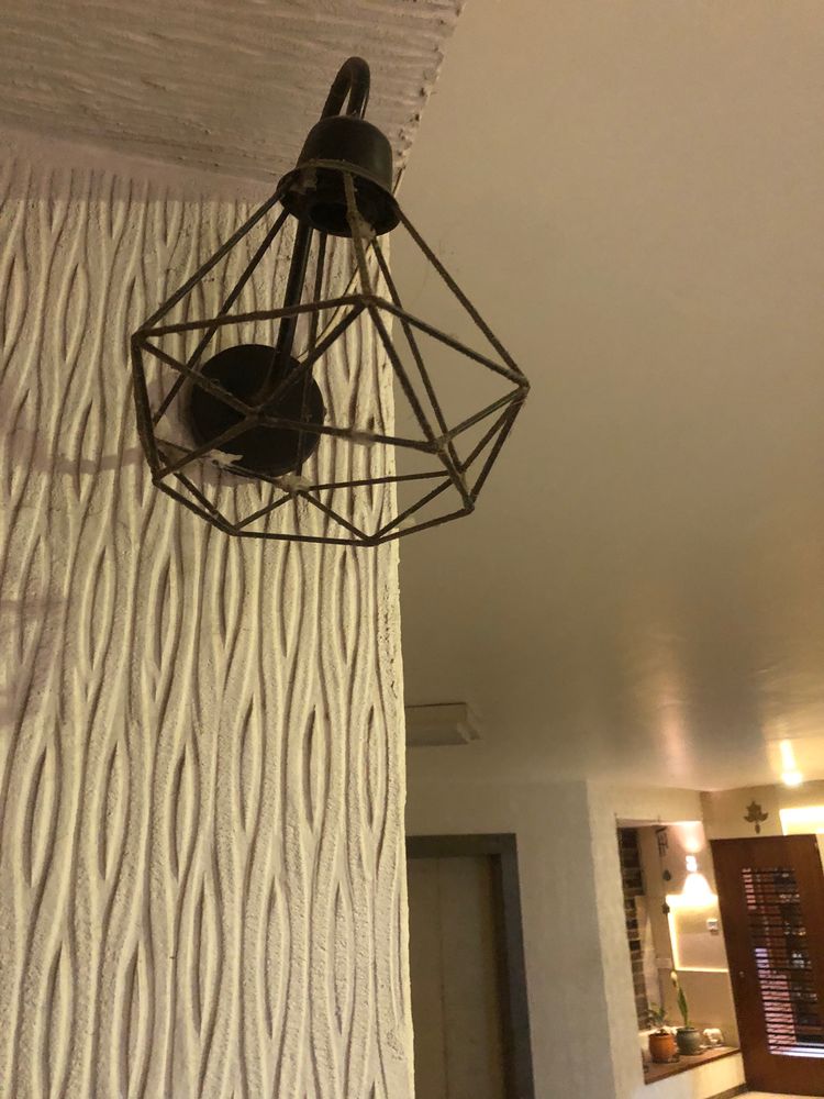 Rot Iron Wall Lamp