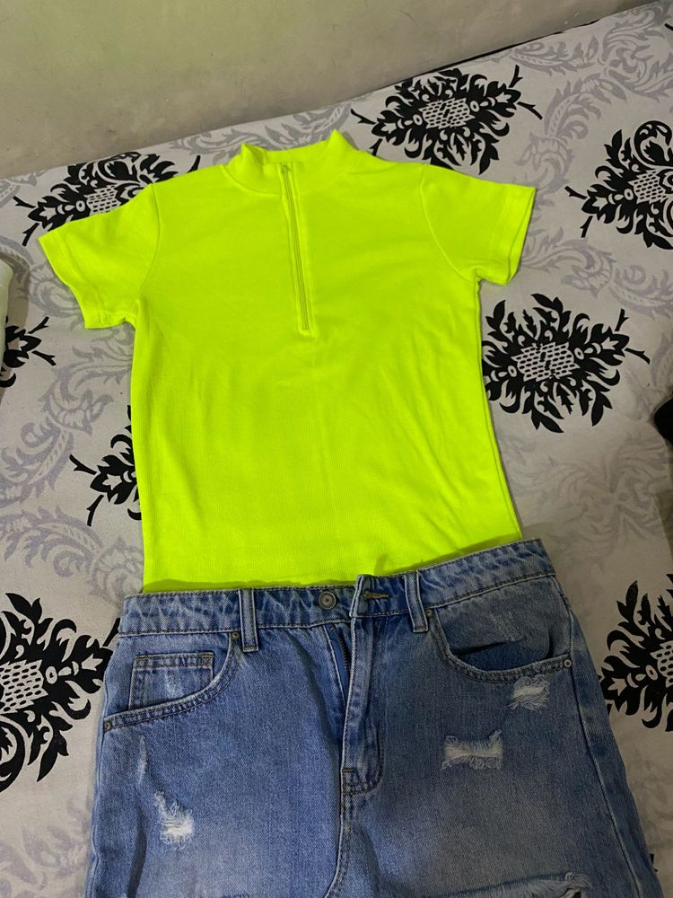 Neon Top Very Demure, And Aesthetic.(college Wear)