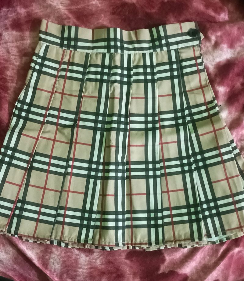 CUTE BROWN AESTHETIC SKIRT🤎🌷 ( 26 WAIST)