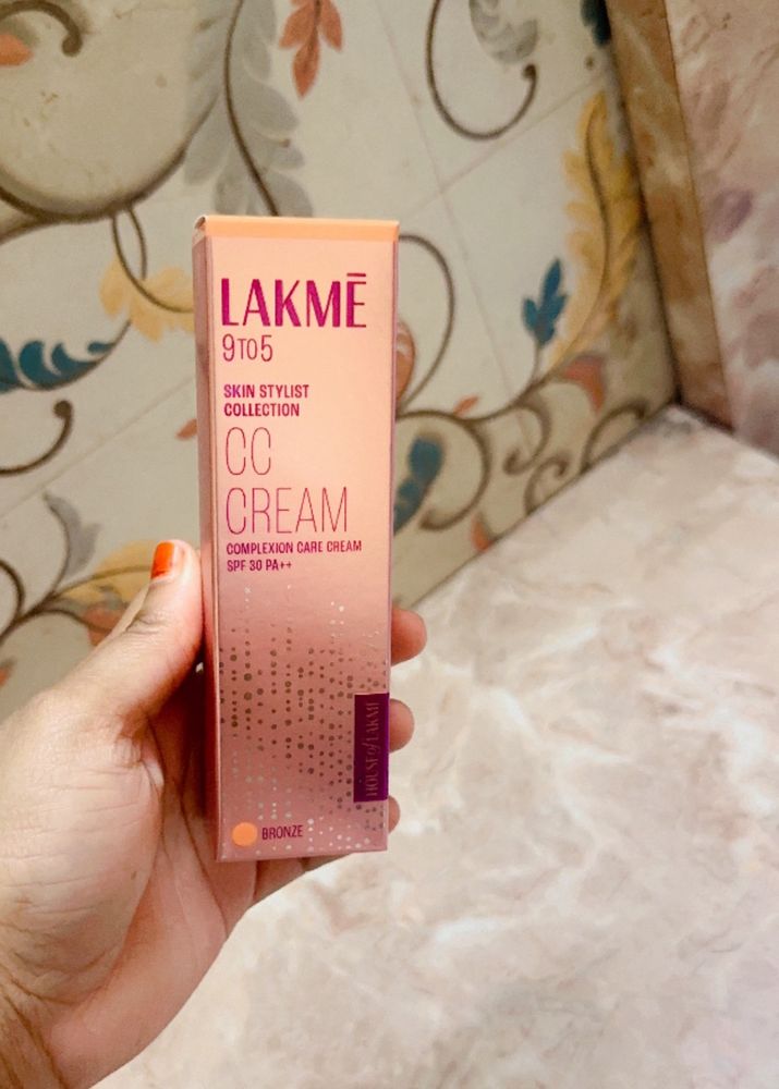 Lakme 9TO5 CC Cream