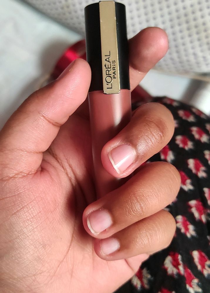 Loreal Lipstick ( I Explore)