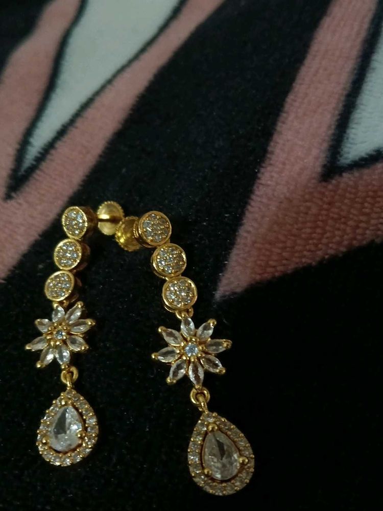 Earing New Product