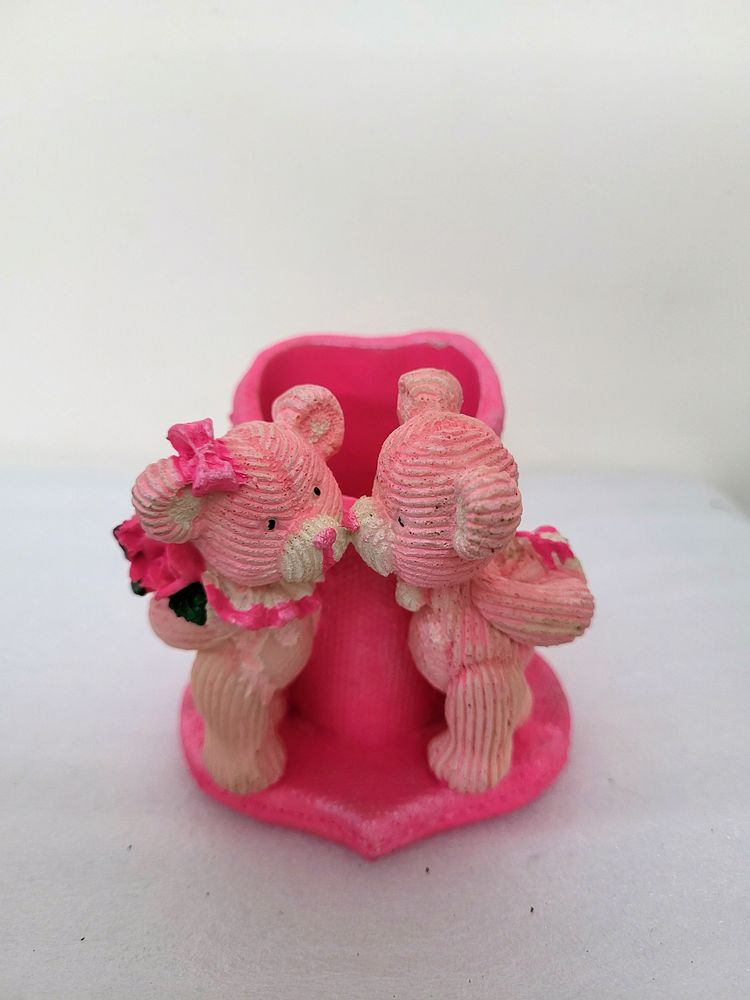 Cute Pink Pen Holder