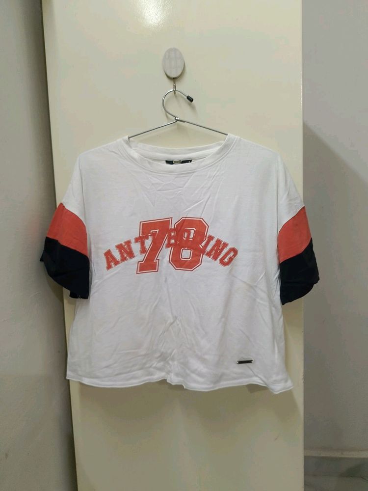 Crop T-shirt