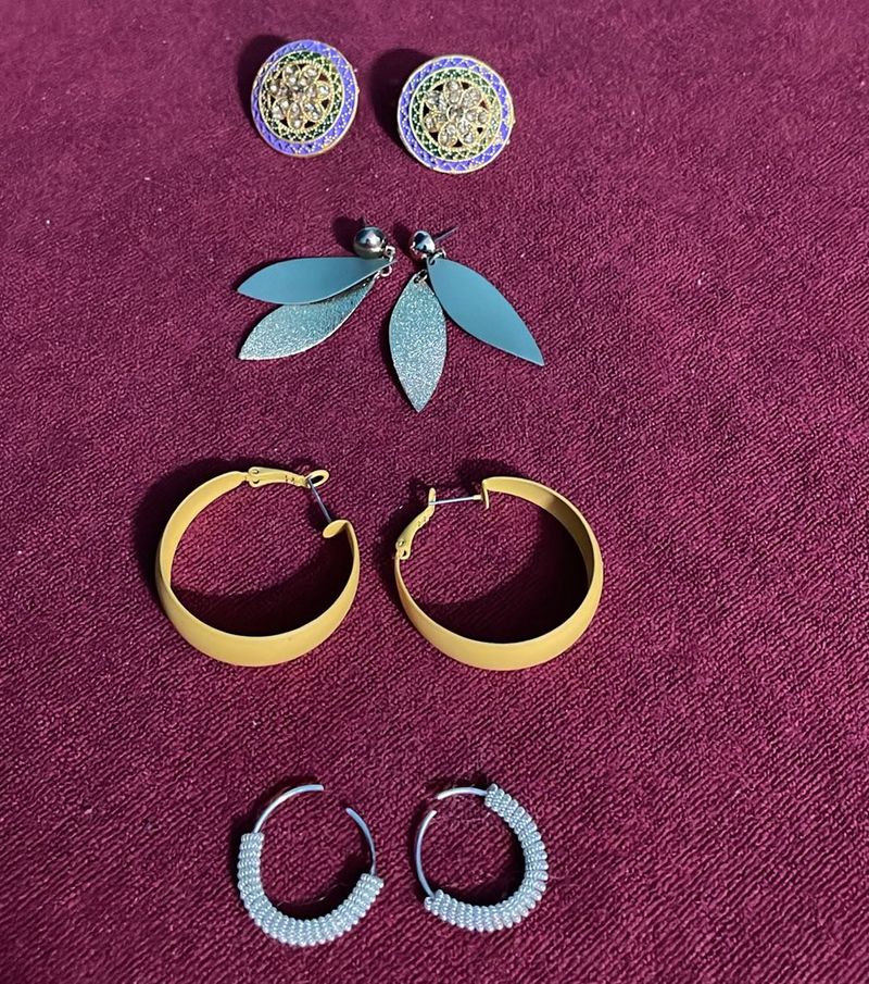 4 Pair Of Earrings