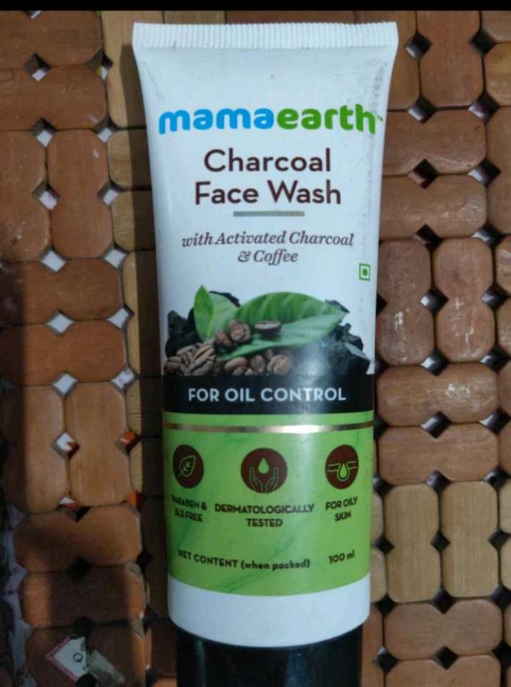 Mamaearth Charcoal Face Wash 😊