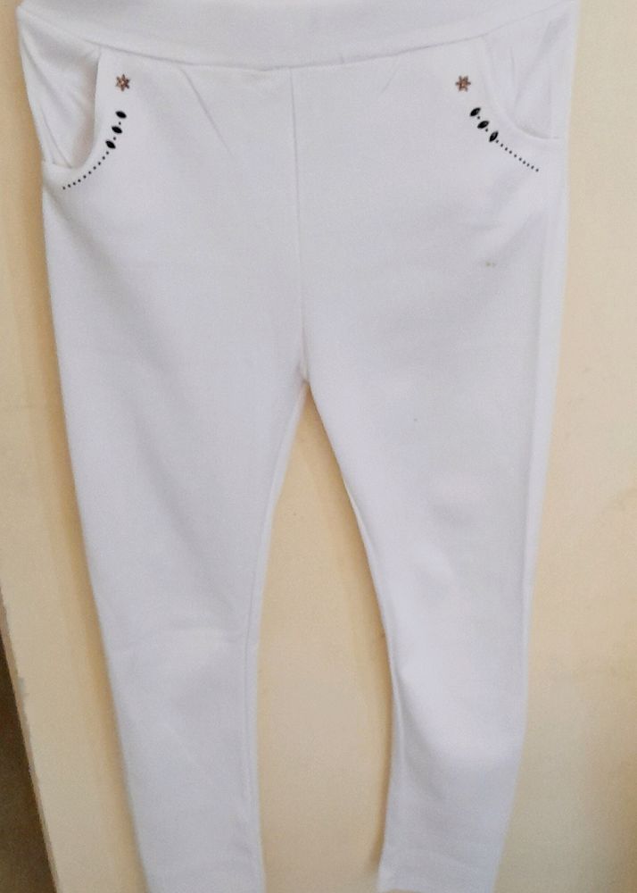 Diwali Offer White Capri