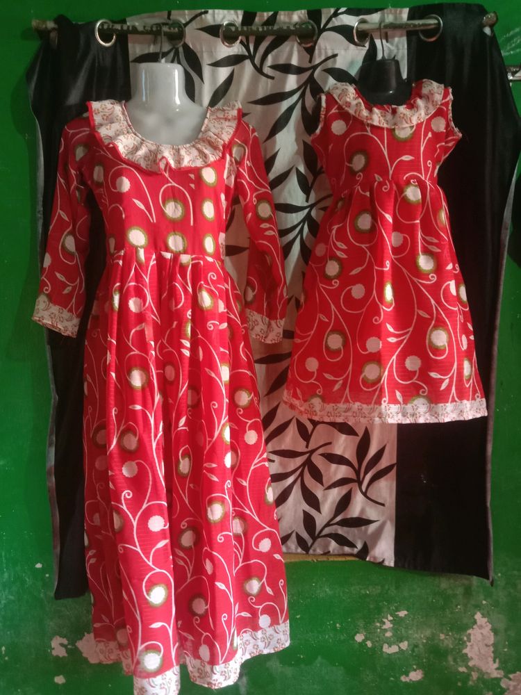 Beautiful Combo Of Gowns For Mother And Daughter