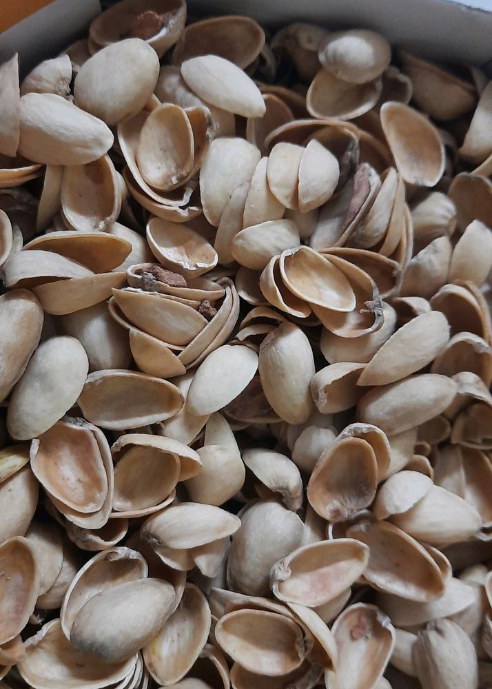 Pistachios Shells 2 Kg. Art Craft