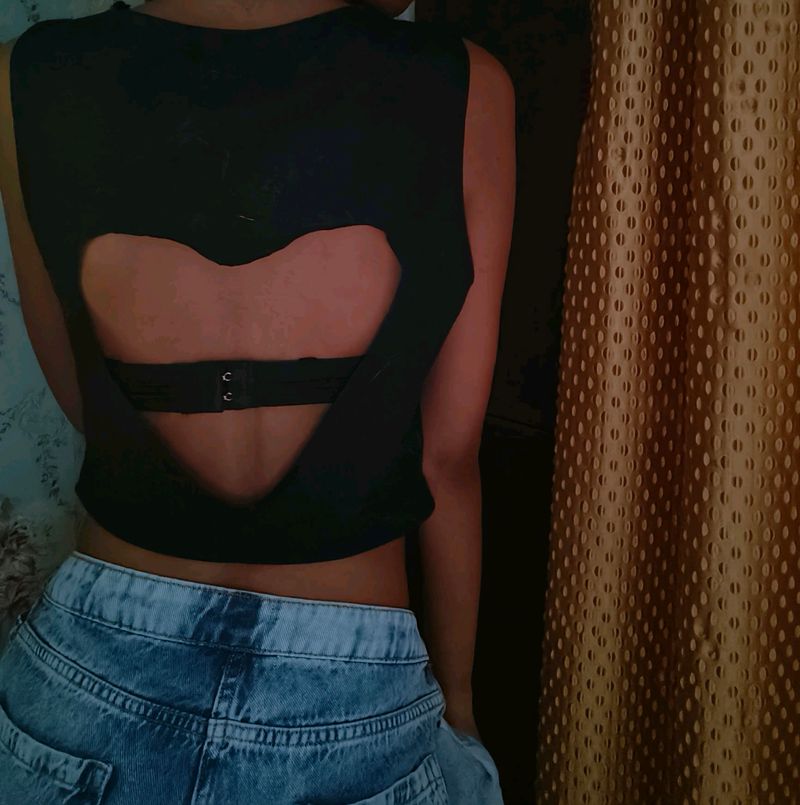 Heart Shape Back Cut Crop Top