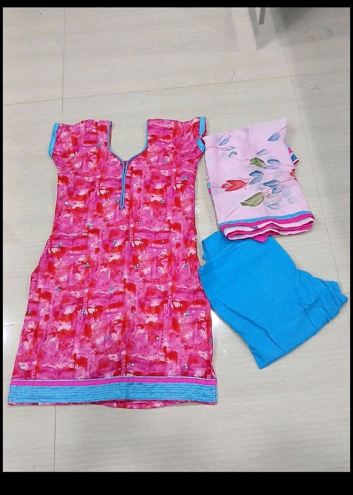 Pink And Blue Kurti Set.